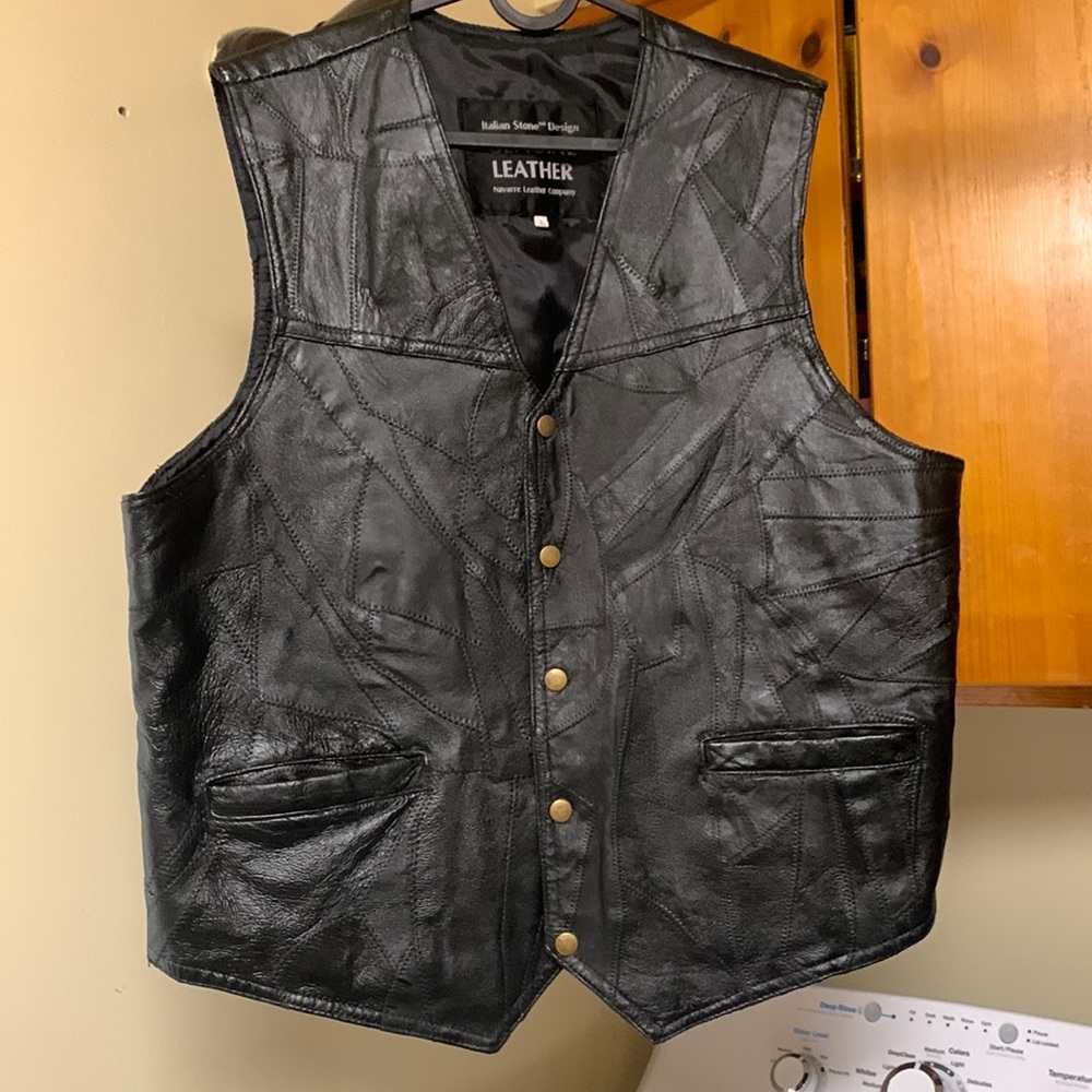 Navarre Leather Company vest black